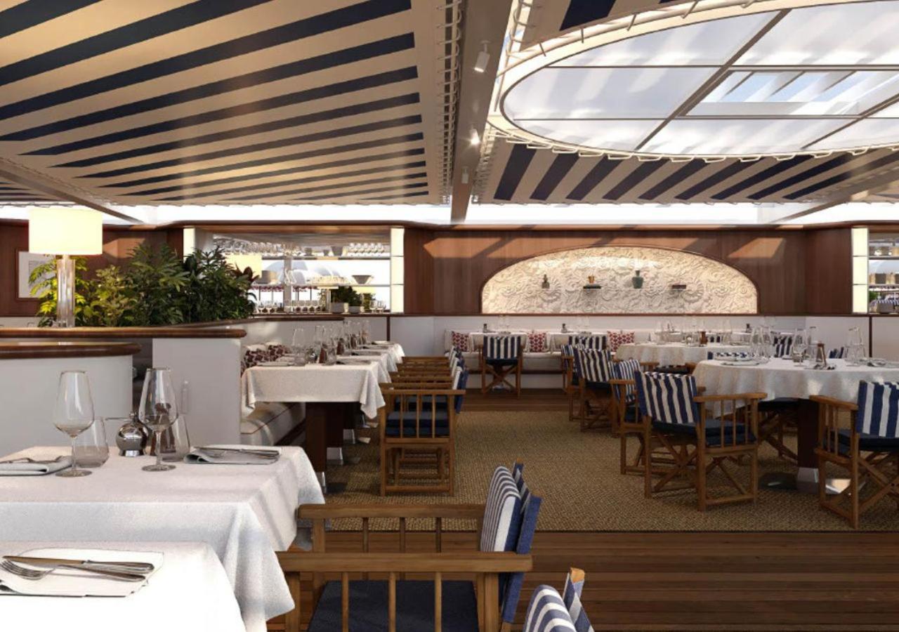 โรงแรมบาริแยร์ เลอ มาเจสติค คานส์ ภายนอก รูปภาพ The restaurant